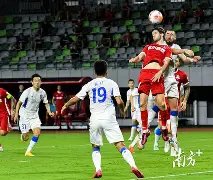 妖狐再展神,赛场上,背靠背挑战,平博体育官网,APP下载,注册领彩金,官方网站,网站入口